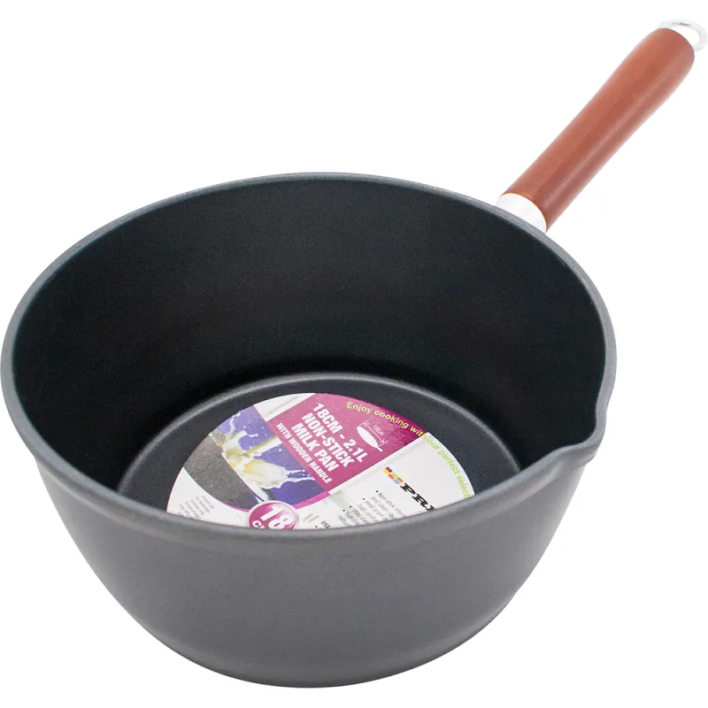 18cm Milk Pan with Wooden Handle